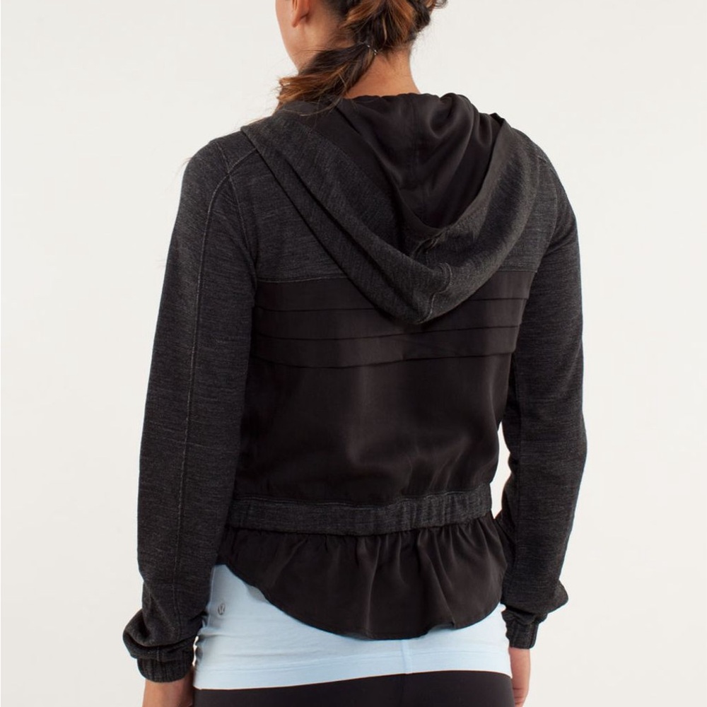 Lululemon Sattva Jacket - Picture 2 of 7